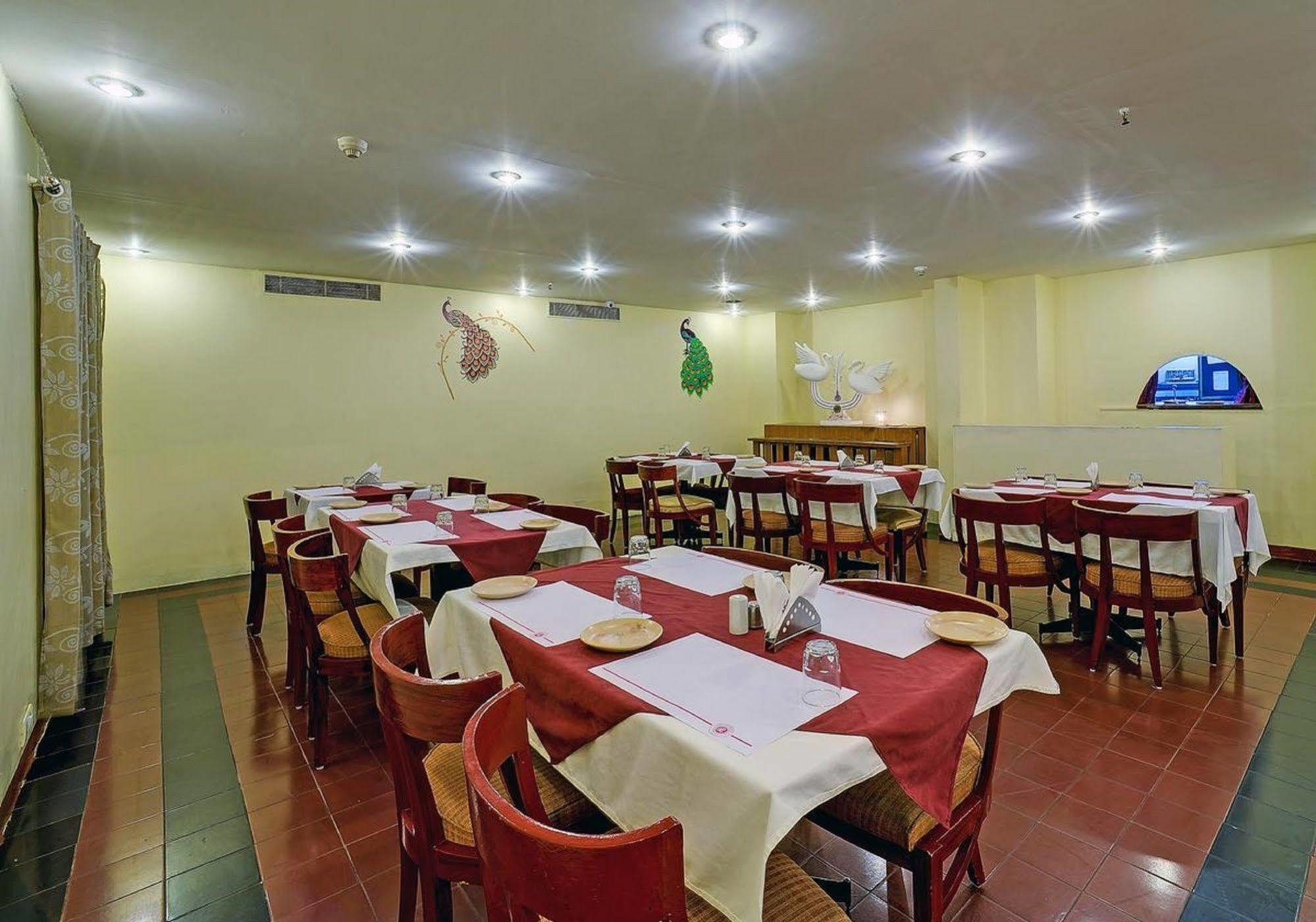 Hotel Ramee Guestline Tirupati Zewnętrze zdjęcie